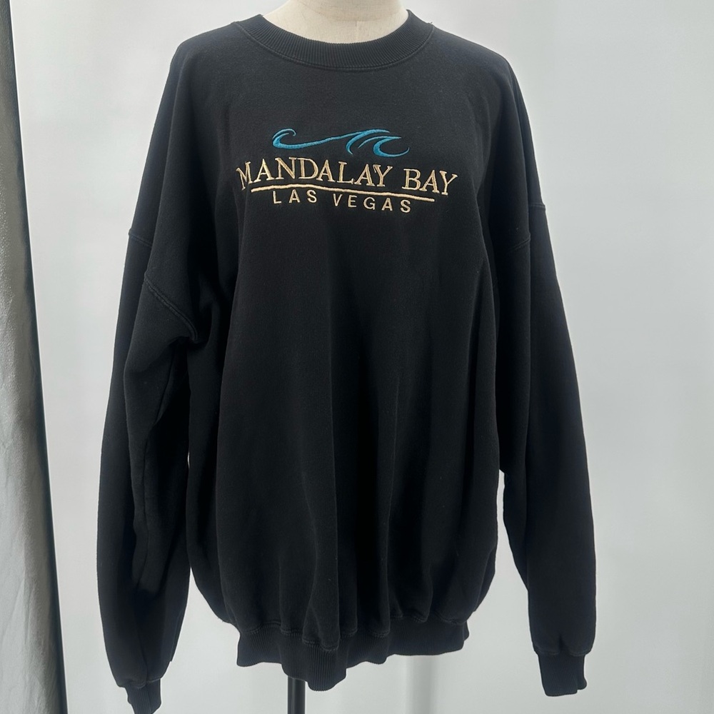 Vintage 90s Vegas Embroidered Black Crewneck Sweatshirt XL Drop Shoulders Casino